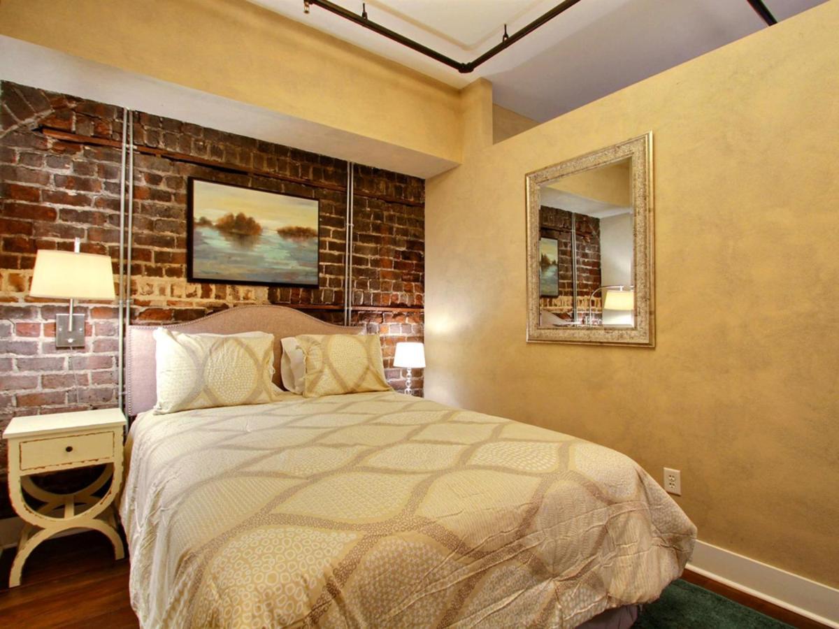 Soho Suite Savannah Exteriör bild