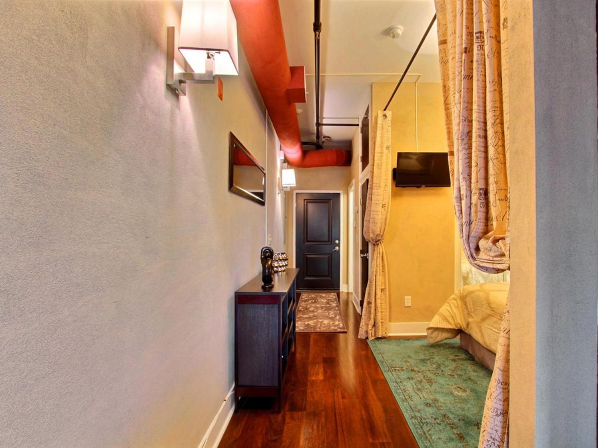Soho Suite Savannah Exteriör bild
